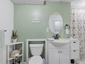 32 Malburn Street, Leominster MA 01453