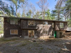 6 Briggs Pond Way, Sharon MA 02067