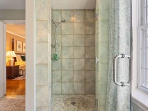 40 Longwood Dr, Lunenburg MA 01462