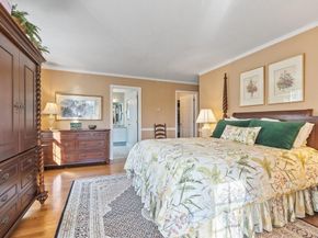 40 Longwood Dr, Lunenburg MA 01462
