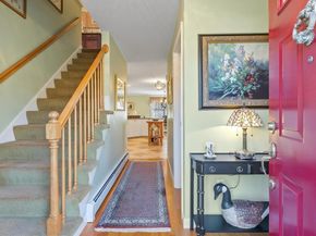 40 Longwood Dr, Lunenburg MA 01462