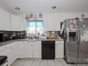 43 Emerald Street, Athol MA 01331