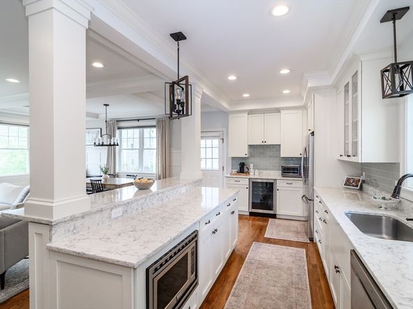 43 Hall St 1, Waltham MA 02453