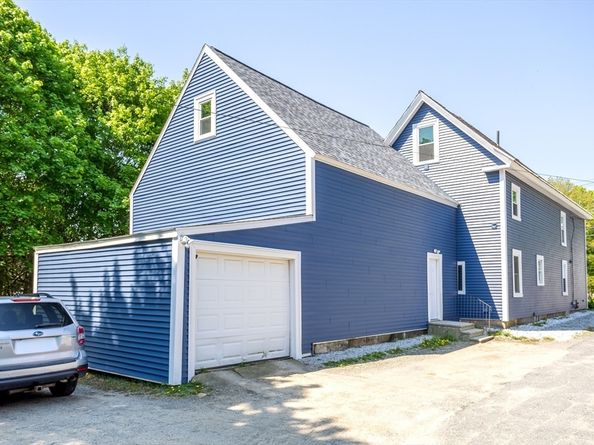 15 Central St, Ashburnham MA 01430