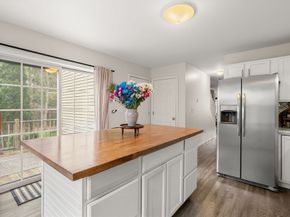 15 Carver Square Blvd 15, Carver MA 02330