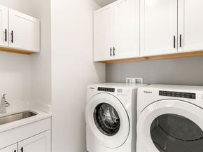 530 West Street 1, Walpole MA 02081