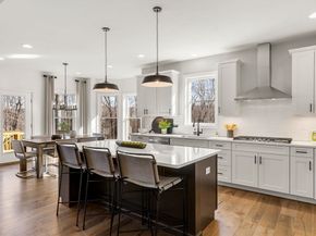 530 West Street 1, Walpole MA 02081