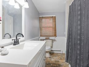 25 Prospect St, Ashland MA 01721
