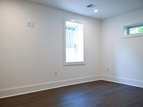10 Ashwood Street, Worcester MA 01604