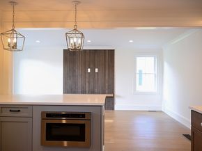 10 Ashwood Street, Worcester MA 01604