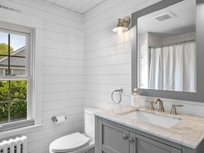 18 Pickwick Road, Marblehead MA 01945