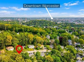 48 Westview Rd, Worcester MA 01602