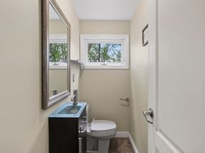 48 Westview Rd, Worcester MA 01602