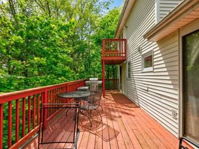 48 Westview Rd, Worcester MA 01602