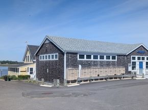 17 Kings Way, Ipswich MA 01938