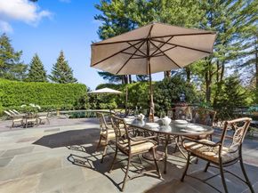 9 Singletree Rd, Brookline MA 02467