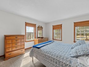 39 Hillside Dr, Sturbridge MA 01566