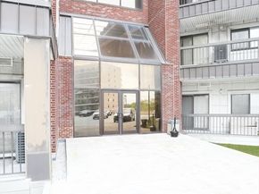 90 Quincy Shore Dr 302, Quincy MA 02171