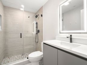 116 Thorndike St 1A, Brookline MA 02446