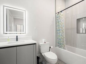 116 Thorndike St 1A, Brookline MA 02446