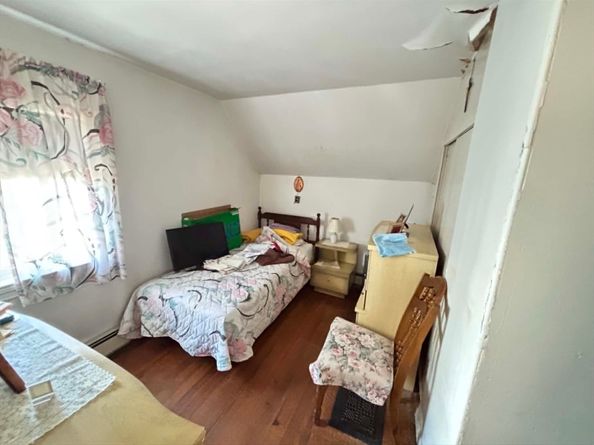 15 Jackson St, Newton MA 02458