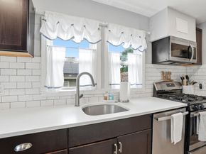 80 Kensington Rd, Weymouth MA 02188