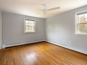 10 Knollwood Dr, Mattapoisett MA 02739