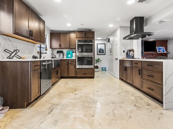 218 Warren, Watertown MA 02472
