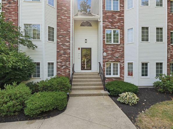 116 Tall Oaks Drive T, Weymouth MA 02190