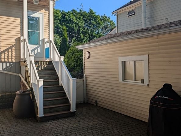 18 Windsor Ave, Lynn MA 01902