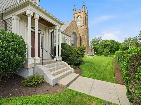 130 Mount Auburn St 130, Watertown MA 02472
