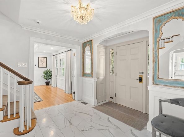 3 Essex Rd, Belmont MA 02478