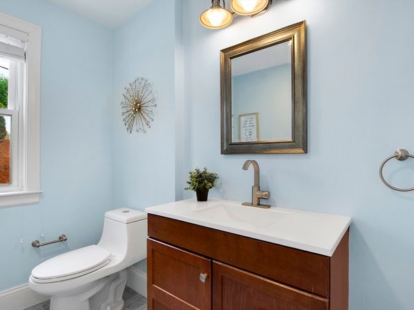 5 Squire Rd, Winchester MA 01890