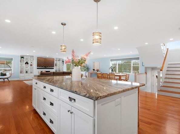 5 Squire Rd, Winchester MA 01890
