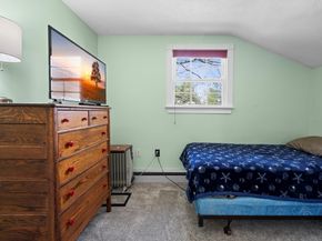 95 Bellflower Rd, Billerica MA 01821