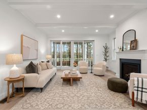 6 Golf Cottage Way, Mattapoisett MA 02739
