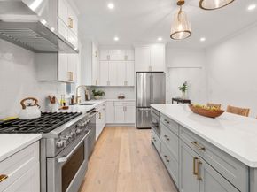 6 Golf Cottage Way, Mattapoisett MA 02739