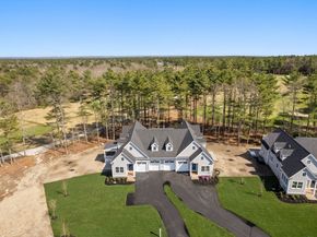 6 Golf Cottage Way, Mattapoisett MA 02739