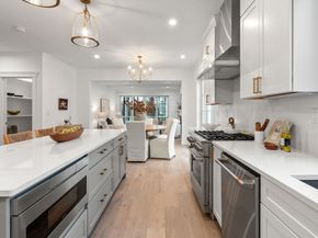 6 Golf Cottage Way, Mattapoisett MA 02739