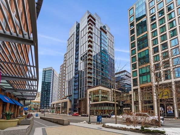 135 Seaport Blvd 1806, Boston MA 02210