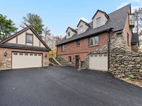 24 Jackson Park, Gardner MA 01440