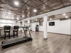 82 Central Tpke, Sutton MA 01590