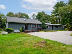 82 Central Tpke, Sutton MA 01590