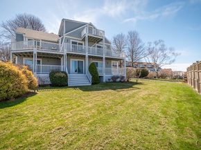 7 Hawthorne Lane, Gloucester MA 01930