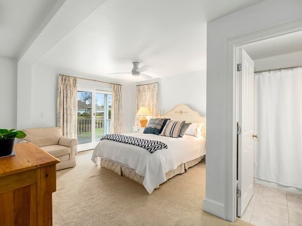 7 Hawthorne Lane, Gloucester MA 01930