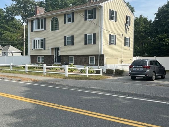 9 Parker St, Wilmington MA 01887