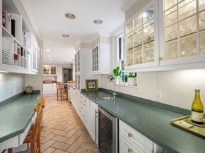 282 Beacon Street 6, Boston MA 02116