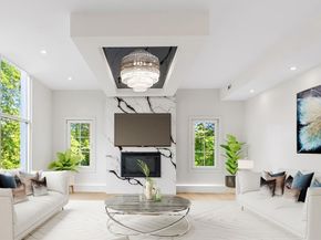 58 Chestnut St, Lynnfield MA 01940