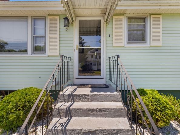 5 Oakwood Avenue, Randolph MA 02368