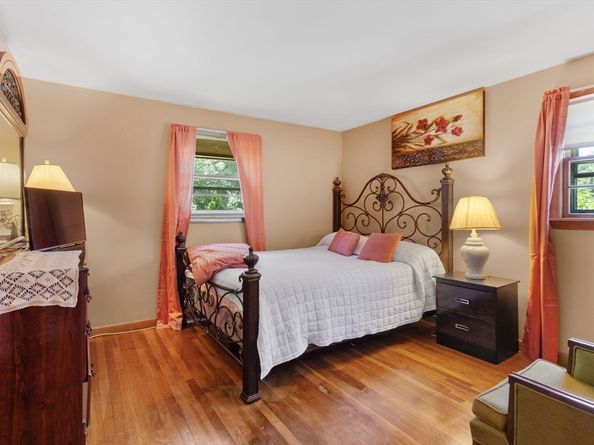 5 Oakwood Avenue, Randolph MA 02368
